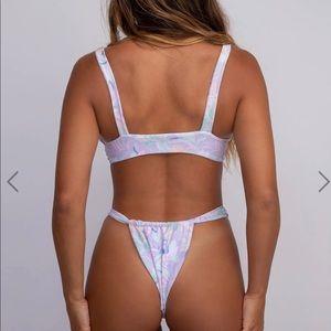NWT Skatie Mariposa Bikini size medium // mya top Bobbi thick band bottoms